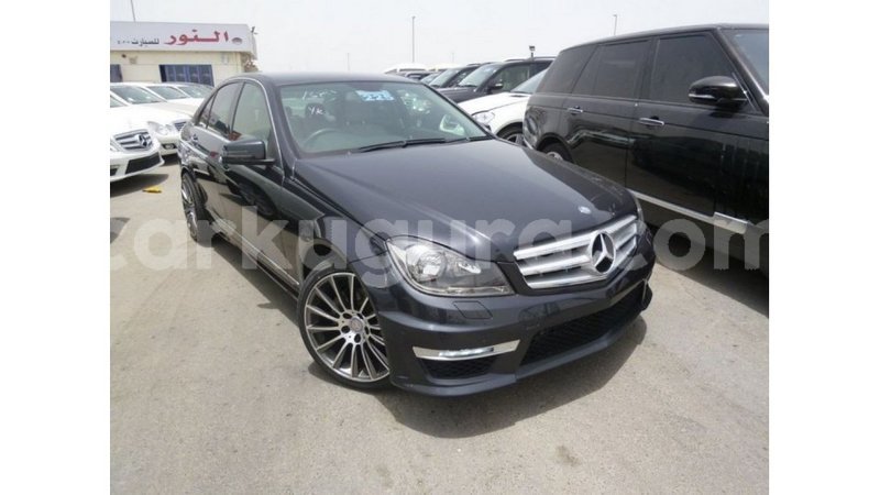 Big with watermark mercedes benz 190 bujumbura import dubai 4112