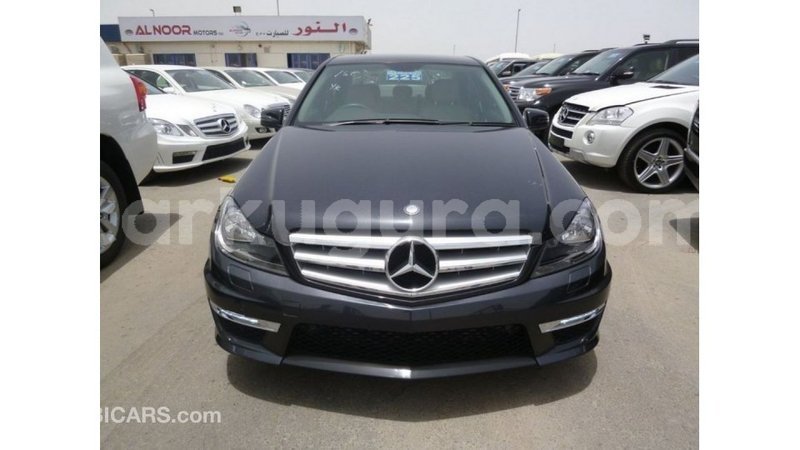 Big with watermark mercedes benz 190 bujumbura import dubai 4112