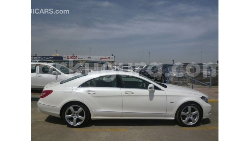 Big with watermark mercedes benz 190 bujumbura import dubai 4113