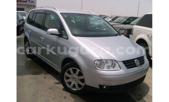 Acheter Import Voiture Volkswagen Touran Autre à Import - Dubai, Bujumbura