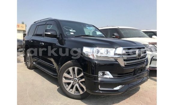 Acheter Import Voiture Toyota Land Cruiser Noir à Import - Dubai, Bujumbura Acheter Import Voiture Toyota Land Cruiser Noir à Import - Dubai, Bujumbura