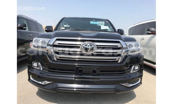Acheter Import Voiture Toyota Land Cruiser Noir à Import - Dubai, Bujumbura Acheter Import Voiture Toyota Land Cruiser Noir à Import - Dubai, Bujumbura