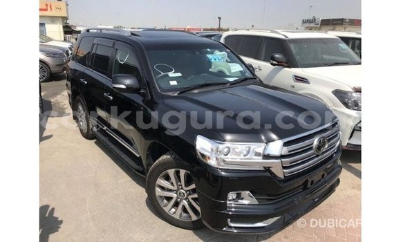 Acheter Import Voiture Toyota Land Cruiser Noir à Import - Dubai, Bujumbura Acheter Import Voiture Toyota Land Cruiser Noir à Import - Dubai, Bujumbura