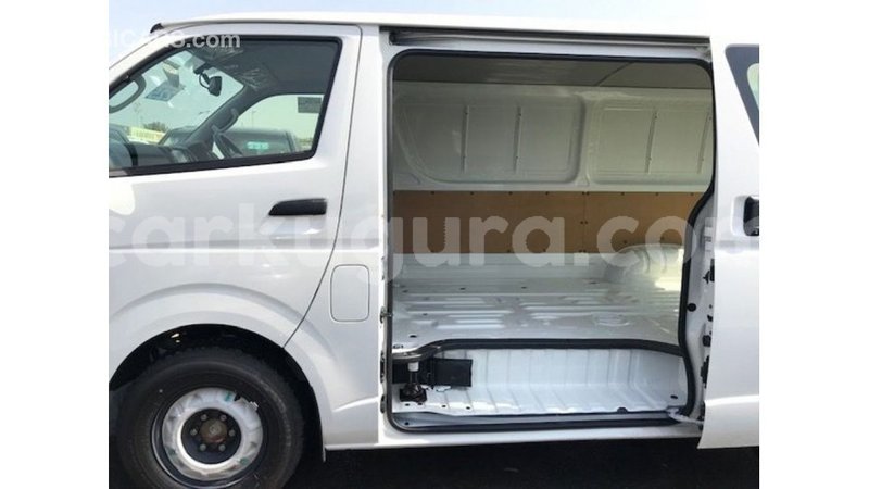 Big with watermark toyota hiace bujumbura import dubai 4119