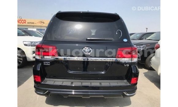 Buy Import Toyota Land Cruiser Black Car in Import - Dubai in Bujumbura Buy Import Toyota Land Cruiser Black Car in Import - Dubai in Bujumbura