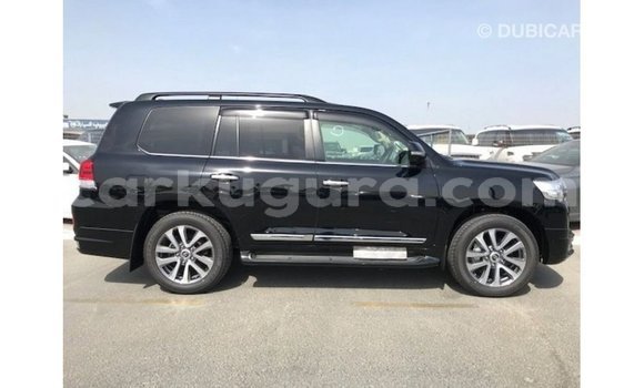 Buy Import Toyota Land Cruiser Black Car in Import - Dubai in Bujumbura Buy Import Toyota Land Cruiser Black Car in Import - Dubai in Bujumbura