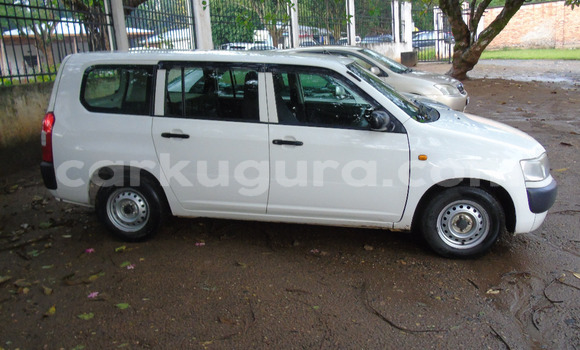 Acheter Occasion Voiture Toyota Probox Blanc à Bujumbura, Bujumbura Acheter Occasion Voiture Toyota Probox Blanc à Bujumbura, Bujumbura