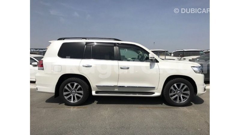 Big with watermark toyota land cruiser bujumbura import dubai 4122