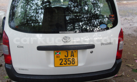 Acheter Occasion Voiture Toyota Probox Blanc à Bujumbura, Bujumbura Acheter Occasion Voiture Toyota Probox Blanc à Bujumbura, Bujumbura