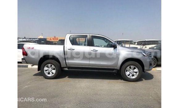 Acheter Import Voiture Toyota Hilux Autre à Import - Dubai, Bujumbura Acheter Import Voiture Toyota Hilux Autre à Import - Dubai, Bujumbura