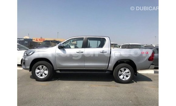 Acheter Import Voiture Toyota Hilux Autre à Import - Dubai, Bujumbura Acheter Import Voiture Toyota Hilux Autre à Import - Dubai, Bujumbura
