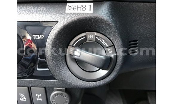 Acheter Import Voiture Toyota Hilux Autre à Import - Dubai, Bujumbura Acheter Import Voiture Toyota Hilux Autre à Import - Dubai, Bujumbura