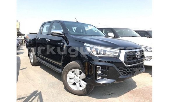 Acheter Import Voiture Toyota Hilux Noir à Import - Dubai, Bujumbura Acheter Import Voiture Toyota Hilux Noir à Import - Dubai, Bujumbura