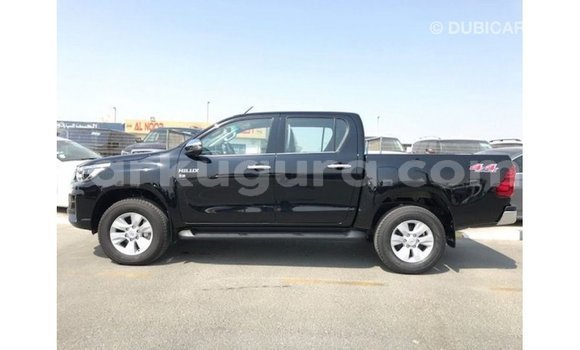 Acheter Import Voiture Toyota Hilux Noir à Import - Dubai, Bujumbura Acheter Import Voiture Toyota Hilux Noir à Import - Dubai, Bujumbura