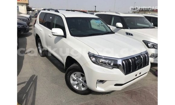 Acheter Import Voiture Toyota Prado Blanc à Import - Dubai, Bujumbura Acheter Import Voiture Toyota Prado Blanc à Import - Dubai, Bujumbura