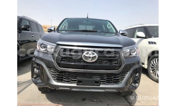 Acheter Import Voiture Toyota Hilux Noir à Import - Dubai, Bujumbura Acheter Import Voiture Toyota Hilux Noir à Import - Dubai, Bujumbura