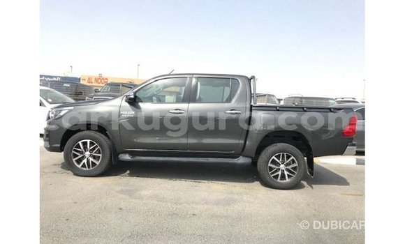 Acheter Import Voiture Toyota Hilux Noir à Import - Dubai, Bujumbura Acheter Import Voiture Toyota Hilux Noir à Import - Dubai, Bujumbura