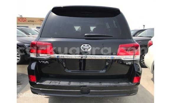 Acheter Import Voiture Toyota Land Cruiser Noir à Import - Dubai, Bujumbura Acheter Import Voiture Toyota Land Cruiser Noir à Import - Dubai, Bujumbura