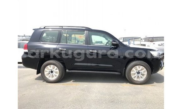 Acheter Import Voiture Toyota Land Cruiser Noir à Import - Dubai, Bujumbura Acheter Import Voiture Toyota Land Cruiser Noir à Import - Dubai, Bujumbura