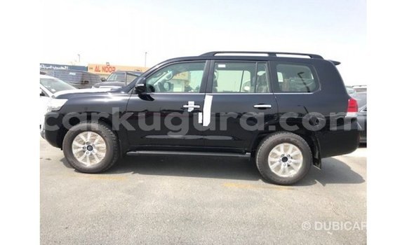 Acheter Import Voiture Toyota Land Cruiser Noir à Import - Dubai, Bujumbura Acheter Import Voiture Toyota Land Cruiser Noir à Import - Dubai, Bujumbura