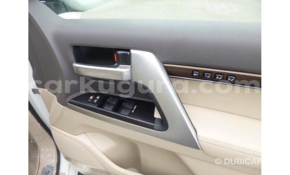 Buy Import Toyota Land Cruiser White Car in Import - Dubai in Bujumbura Buy Import Toyota Land Cruiser White Car in Import - Dubai in Bujumbura