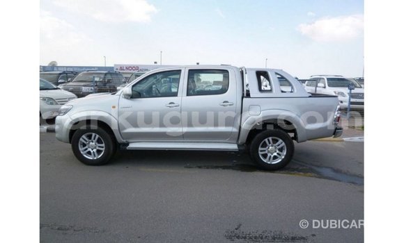 Acheter Import Voiture Toyota Hilux Autre à Import - Dubai, Bujumbura Acheter Import Voiture Toyota Hilux Autre à Import - Dubai, Bujumbura