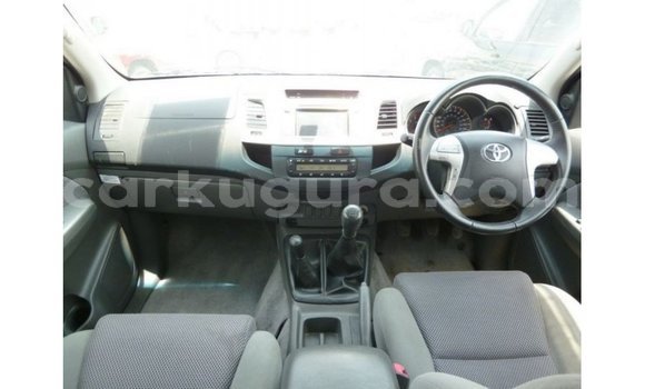 Acheter Import Voiture Toyota Hilux Noir à Import - Dubai, Bujumbura Acheter Import Voiture Toyota Hilux Noir à Import - Dubai, Bujumbura