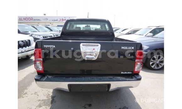 Acheter Import Voiture Toyota Hilux Noir à Import - Dubai, Bujumbura Acheter Import Voiture Toyota Hilux Noir à Import - Dubai, Bujumbura