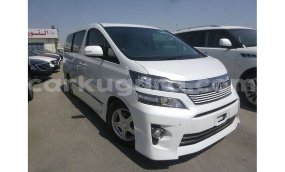 Buy Import Toyota Vellfire White Car in Import - Dubai in Bujumbura Buy Import Toyota Vellfire White Car in Import - Dubai in Bujumbura