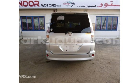 Acheter Import Voiture Toyota Voxy Autre à Import - Dubai, Bujumbura Acheter Import Voiture Toyota Voxy Autre à Import - Dubai, Bujumbura