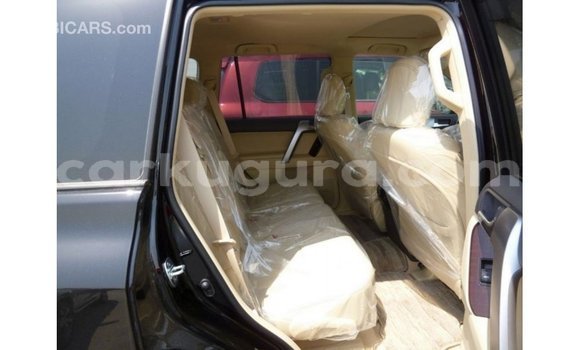 Nunua Imported Toyota Prado Nyeusi Gari ndani ya Import - Dubai nchini Bujumbura Nunua Imported Toyota Prado Nyeusi Gari ndani ya Import - Dubai nchini Bujumbura