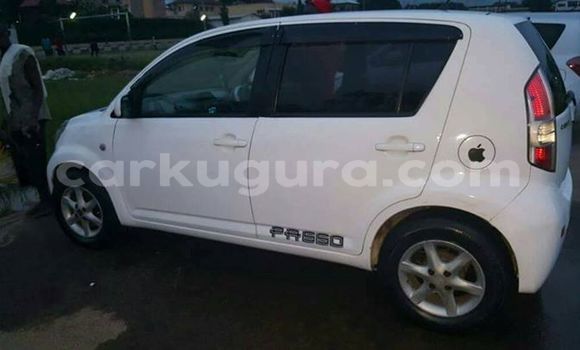 Buy Used Toyota Passo White Car in Bururi in Burundi Buy Used Toyota Passo White Car in Bururi in Burundi