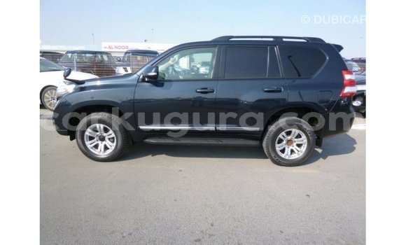 Acheter Import Voiture Toyota Prado Bleu à Import - Dubai, Bujumbura Acheter Import Voiture Toyota Prado Bleu à Import - Dubai, Bujumbura
