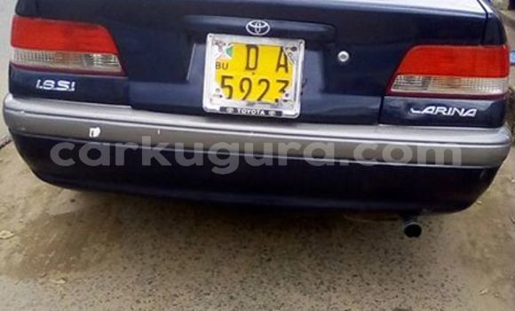 Acheter Occasion Voiture Toyota Carina Bleu à Bururi au Burundi Acheter Occasion Voiture Toyota Carina Bleu à Bururi au Burundi