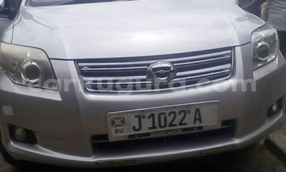 Acheter Occasion Voiture Toyota Axio Gris à Bururi, Burundi Acheter Occasion Voiture Toyota Axio Gris à Bururi, Burundi