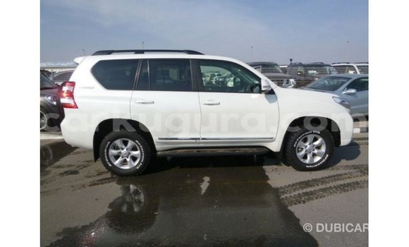 Nunua Imported Toyota Prado Nyeupe Gari ndani ya Import - Dubai nchini Bujumbura Nunua Imported Toyota Prado Nyeupe Gari ndani ya Import - Dubai nchini Bujumbura