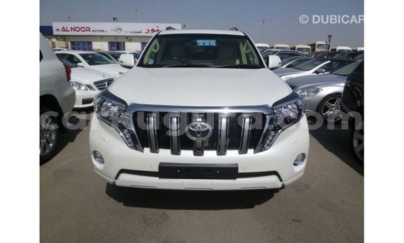 Nunua Imported Toyota Prado Nyeupe Gari ndani ya Import - Dubai nchini Bujumbura Nunua Imported Toyota Prado Nyeupe Gari ndani ya Import - Dubai nchini Bujumbura