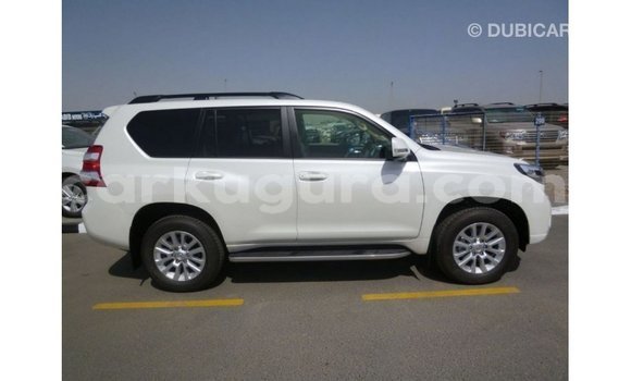 Nunua Imported Toyota Prado Nyeupe Gari ndani ya Import - Dubai nchini Bujumbura Nunua Imported Toyota Prado Nyeupe Gari ndani ya Import - Dubai nchini Bujumbura