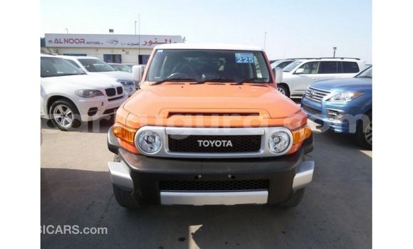Acheter Import Voiture Toyota FJ Cruiser Autre à Import - Dubai, Bujumbura Acheter Import Voiture Toyota FJ Cruiser Autre à Import - Dubai, Bujumbura