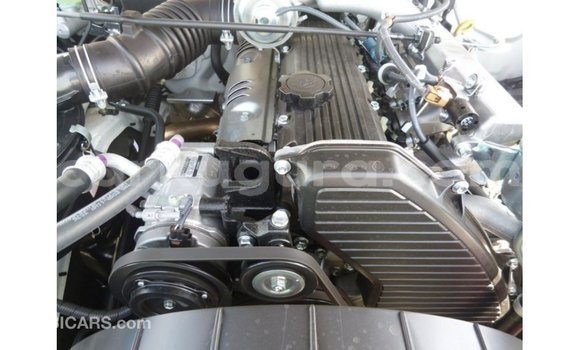 Buy Import Toyota Land Cruiser White Car in Import - Dubai in Bujumbura Buy Import Toyota Land Cruiser White Car in Import - Dubai in Bujumbura