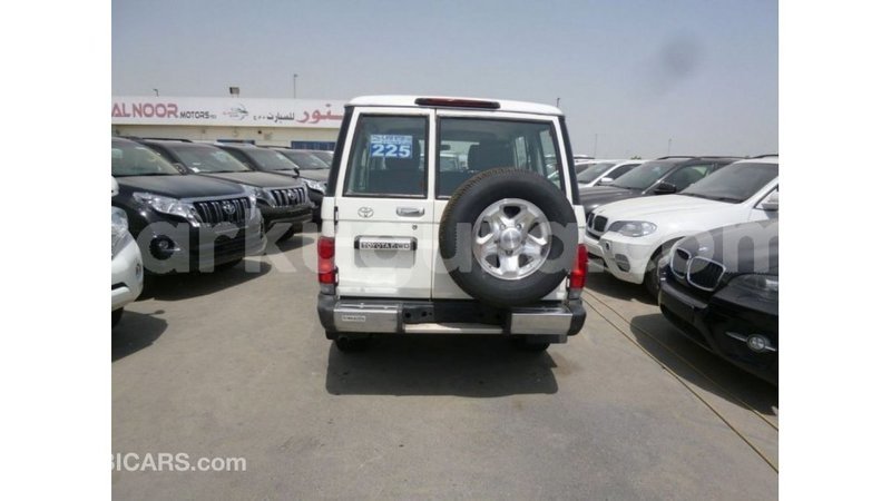 Big with watermark toyota land cruiser bujumbura import dubai 4175