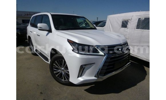 Acheter Import Voiture Lexus LX Blanc à Import - Dubai, Bujumbura Acheter Import Voiture Lexus LX Blanc à Import - Dubai, Bujumbura
