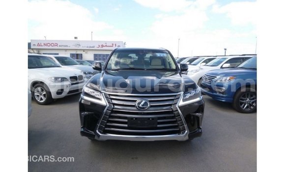 Acheter Import Voiture Lexus LX Noir à Import - Dubai, Bujumbura Acheter Import Voiture Lexus LX Noir à Import - Dubai, Bujumbura