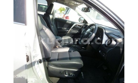 Buy Import Toyota 4Runner Other Car in Import - Dubai in Bujumbura Buy Import Toyota 4Runner Other Car in Import - Dubai in Bujumbura