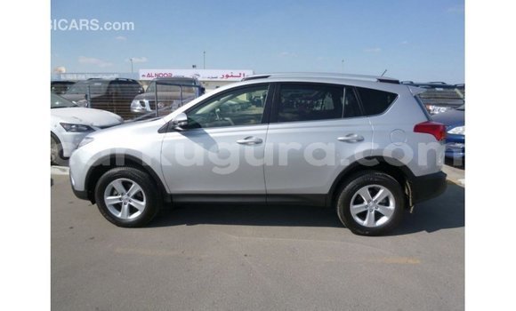 Nunua Imported Toyota 4Runner Nyingine Gari ndani ya Import - Dubai nchini Bujumbura Nunua Imported Toyota 4Runner Nyingine Gari ndani ya Import - Dubai nchini Bujumbura