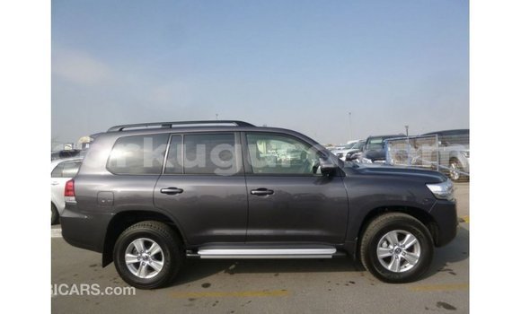 Buy Import Toyota Land Cruiser Other Car in Import - Dubai in Bujumbura Buy Import Toyota Land Cruiser Other Car in Import - Dubai in Bujumbura