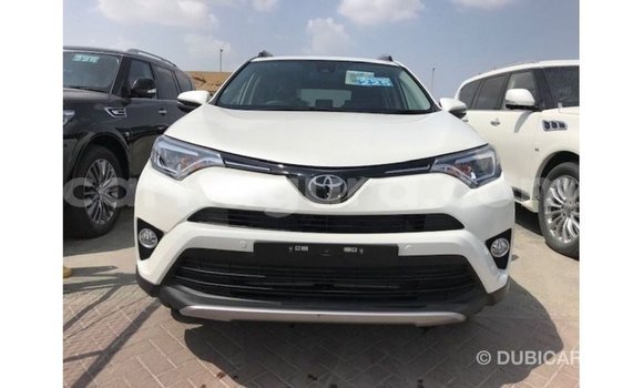 Buy Import Toyota 4Runner White Car in Import - Dubai in Bujumbura Buy Import Toyota 4Runner White Car in Import - Dubai in Bujumbura