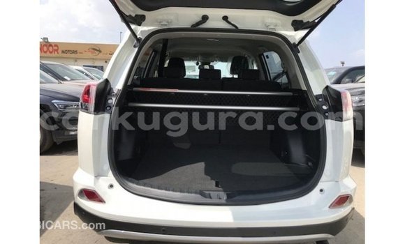 Buy Import Toyota 4Runner White Car in Import - Dubai in Bujumbura Buy Import Toyota 4Runner White Car in Import - Dubai in Bujumbura