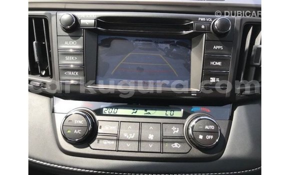 Buy Import Toyota 4Runner White Car in Import - Dubai in Bujumbura Buy Import Toyota 4Runner White Car in Import - Dubai in Bujumbura