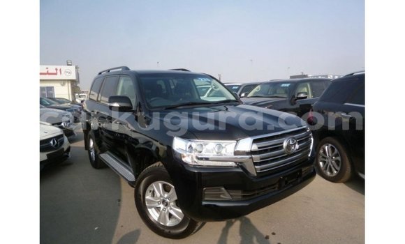 Acheter Import Voiture Toyota Land Cruiser Noir à Import - Dubai, Bujumbura Acheter Import Voiture Toyota Land Cruiser Noir à Import - Dubai, Bujumbura